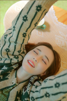 《漂亮的女邻居》2在线播放